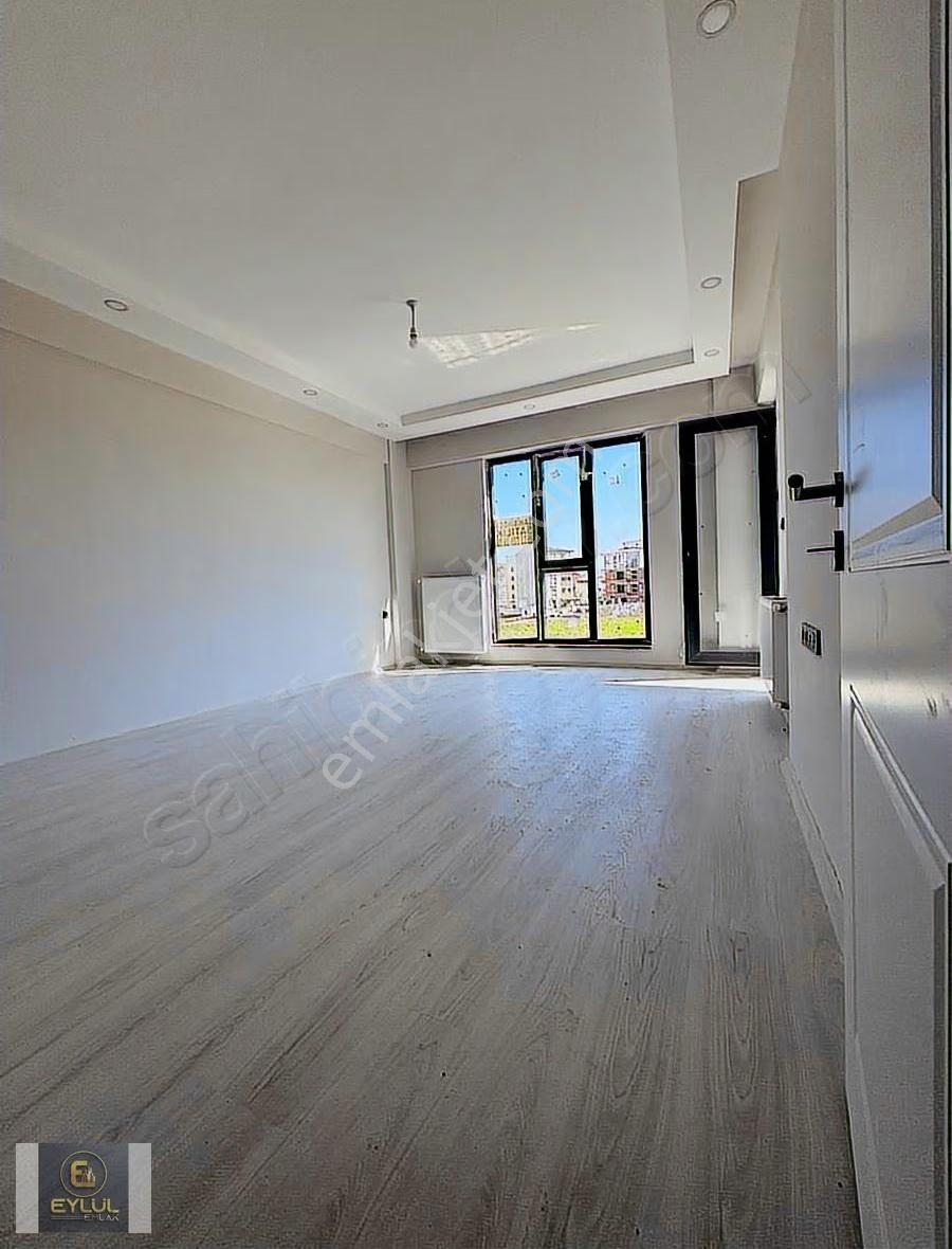 Balıkesir Burhaniye Badem Alanı 2+1 Kapalı Mutfak Daire Satılık