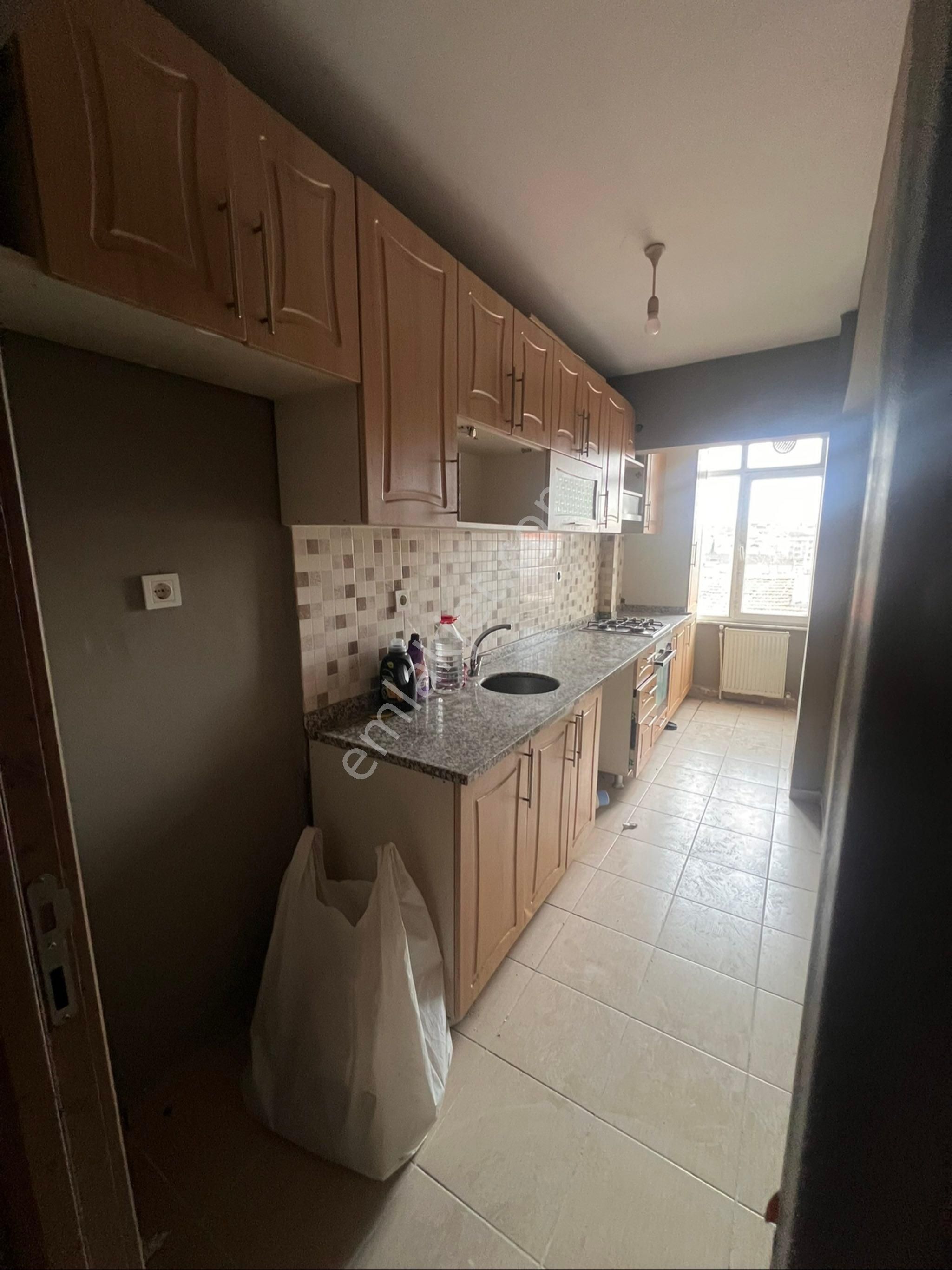 Avcılar Cihangir De 3+1 Ara Kat Kiralık - Görsel 21