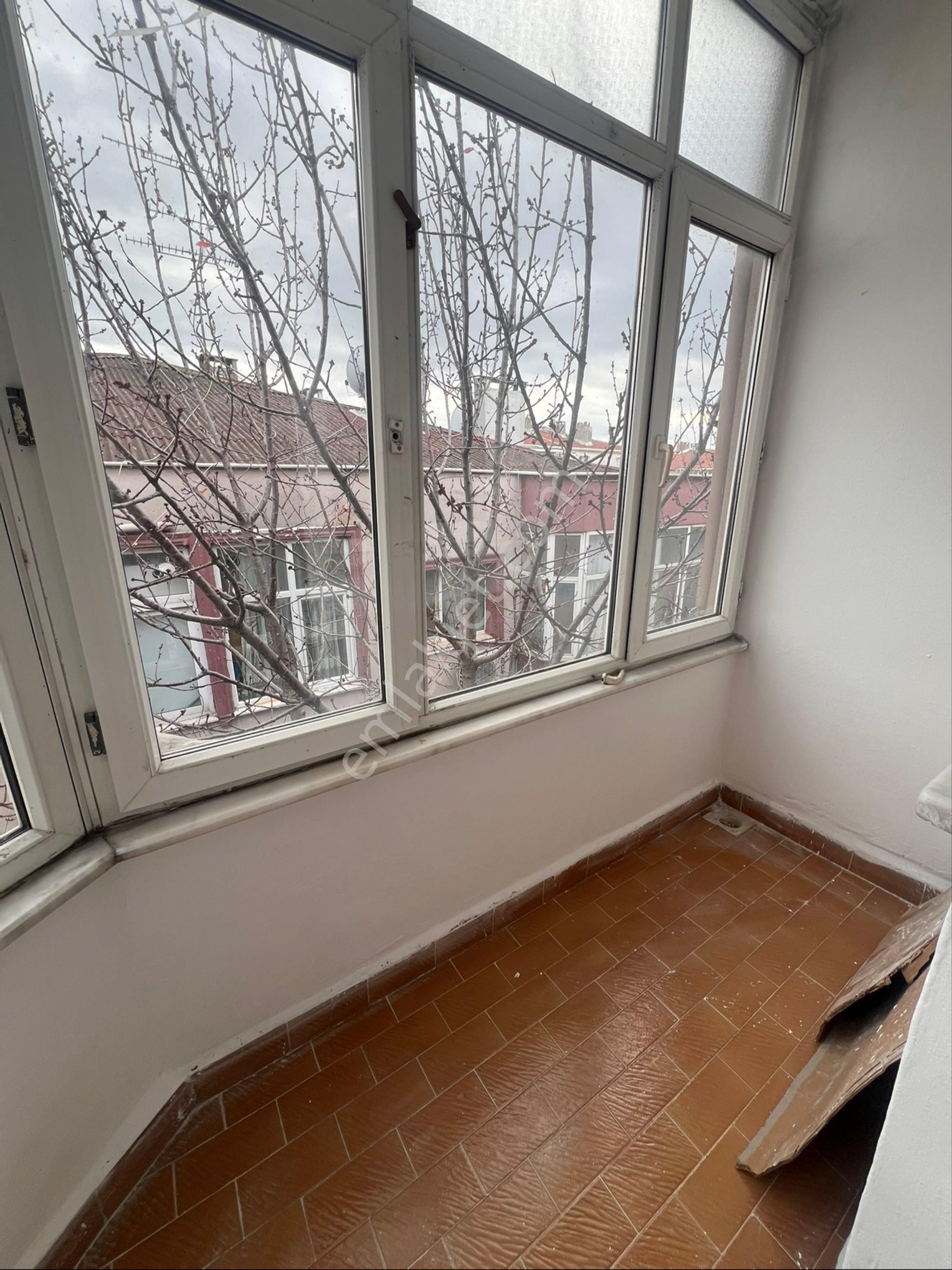Avcılar Cihangir De 3+1 Ara Kat Kiralık - Görsel 2