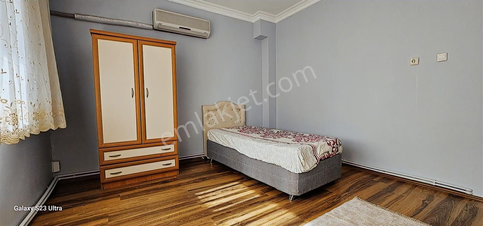 Aliağa Merkezde 3+1 Eşyalı Daire - Görsel 3