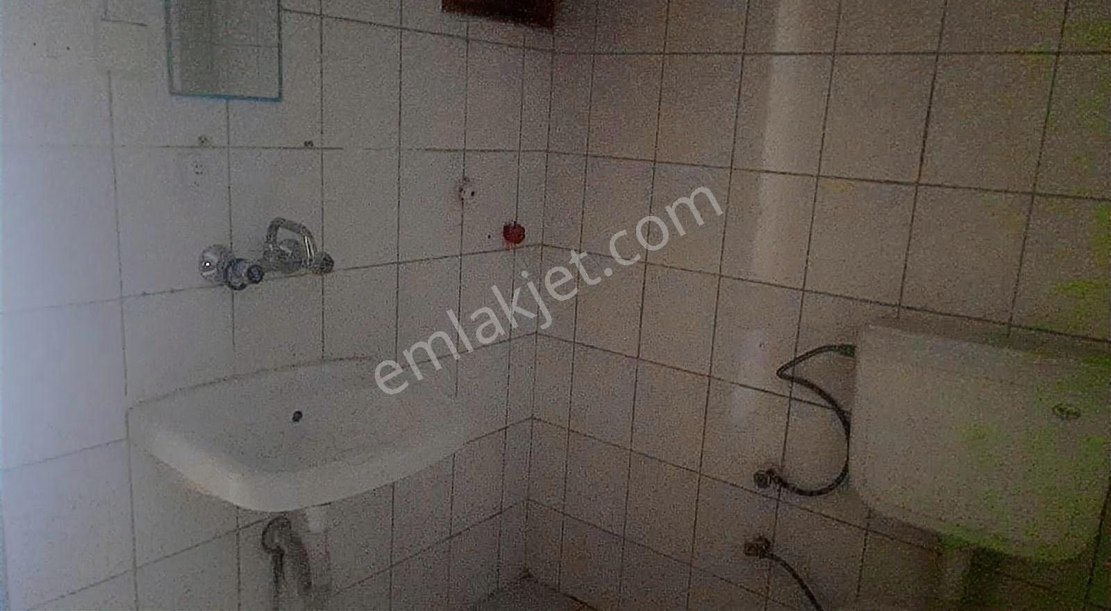 Merkezi Konumda Kiralık 2+1 - Görsel 3