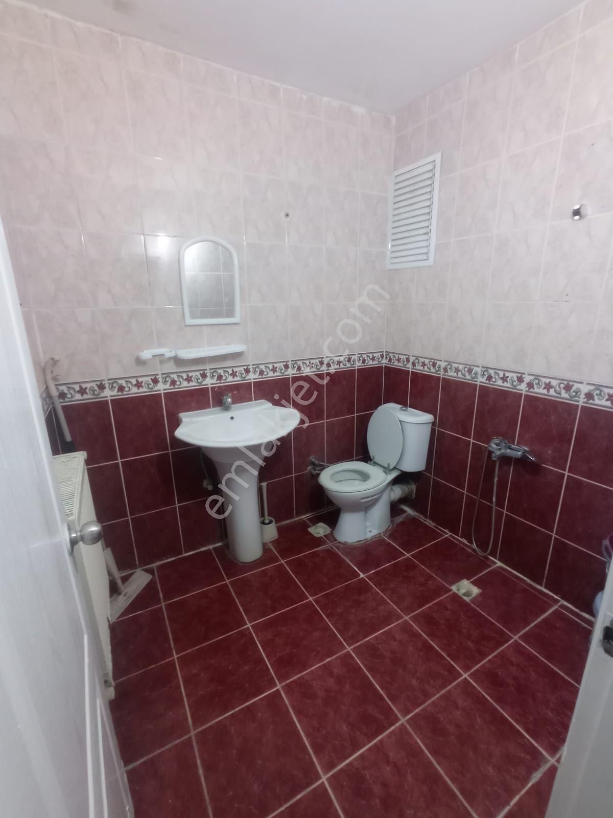 S.evler Meydanda Metrobüse 2dk.3+1 120m2 Kredili Arakat 4.kat Fırsat Daire - Görsel 18