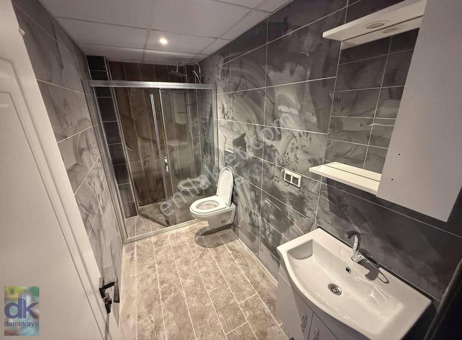 Emek Mahallesi Ziya Gökalp Caddesi Yakını 2+0 Kiralık Daire - Görsel 5