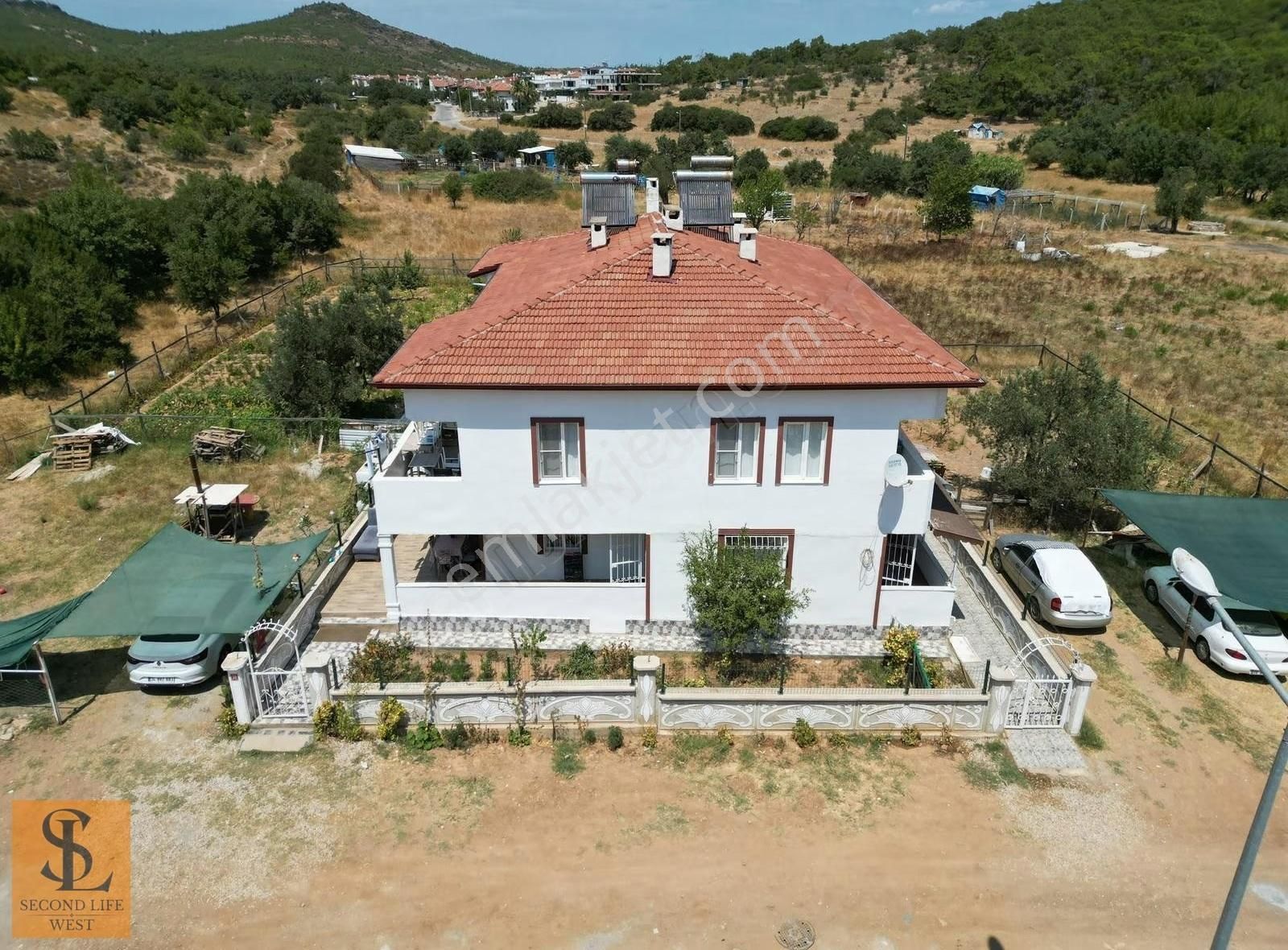 Ayvalık | Sarımsaklı'da Doğayla İç İçe Bahçeli 2+1 Satılık Daire