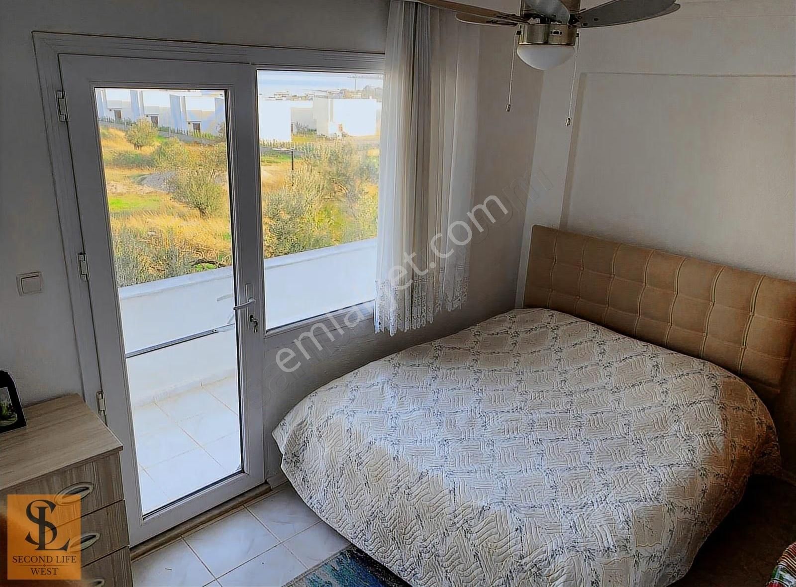 Gömeç-keremköy'de Site İçi Manzaralı Bahçeli 2+1 Satılık Villa - Görsel 22