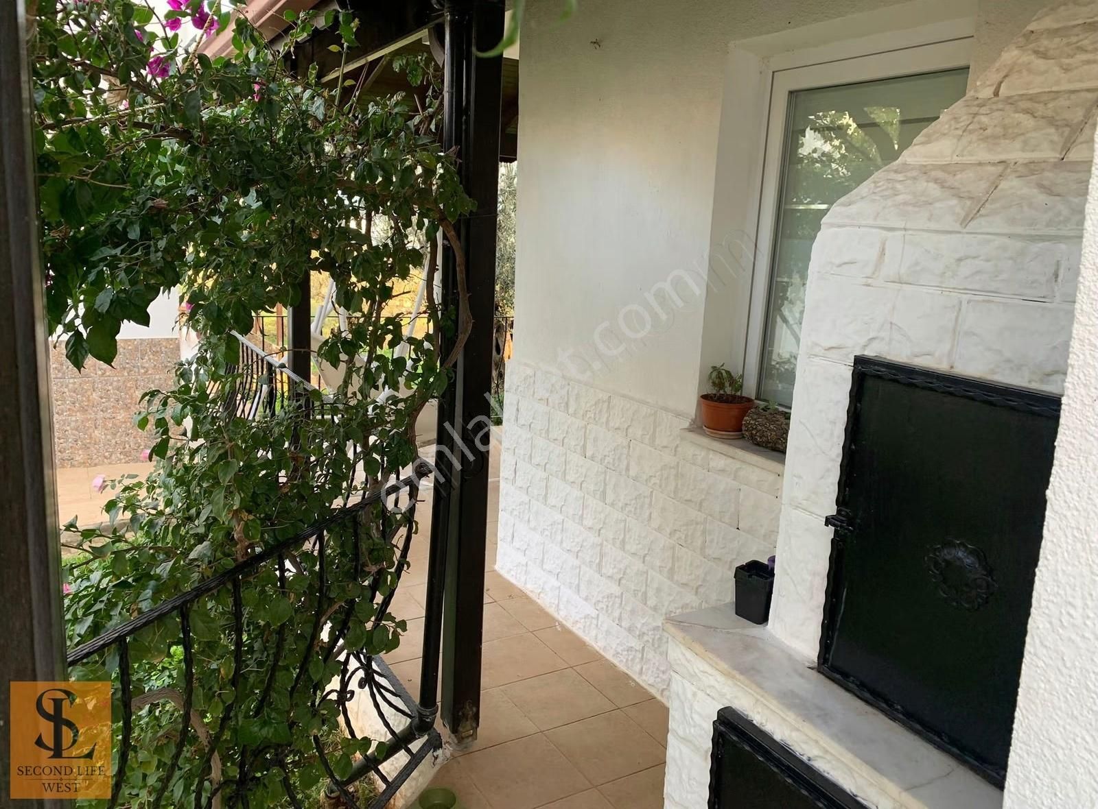Gömeç-keremköy'de Site İçi Manzaralı Bahçeli 2+1 Satılık Villa - Görsel 28