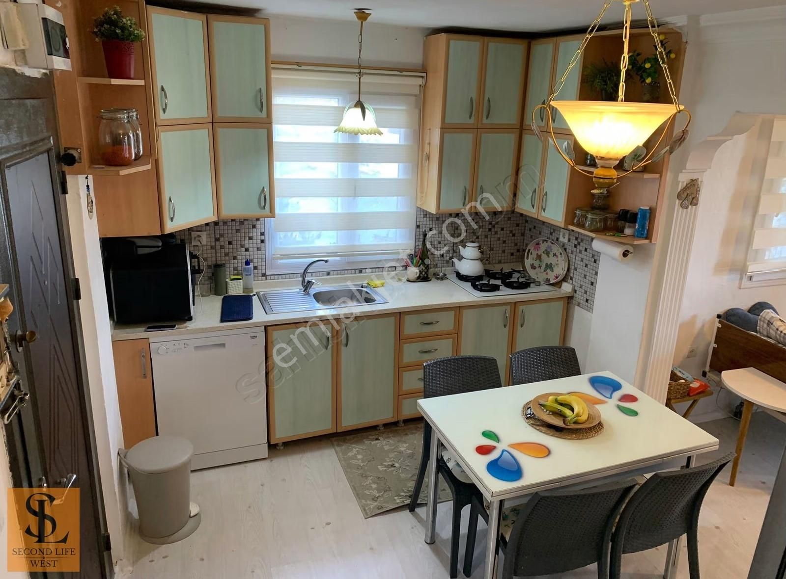 Gömeç-keremköy'de Site İçi Manzaralı Bahçeli 2+1 Satılık Villa - Görsel 15