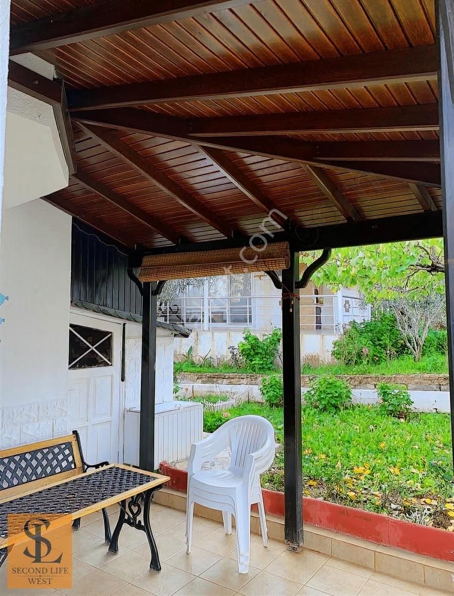 Gömeç-keremköy'de Site İçi Manzaralı Bahçeli 2+1 Satılık Villa - Görsel 20