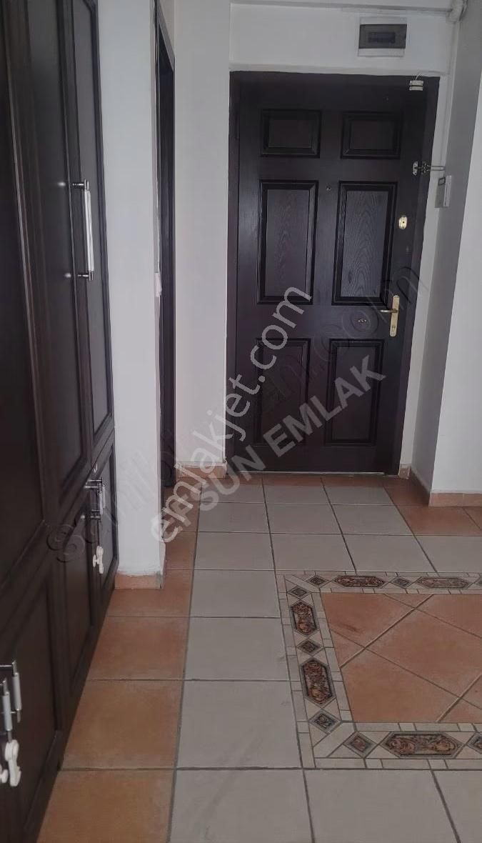 Anıtkabir Yakını Ara Katta Asansörlü Kapalı Garajlı - Görsel 13