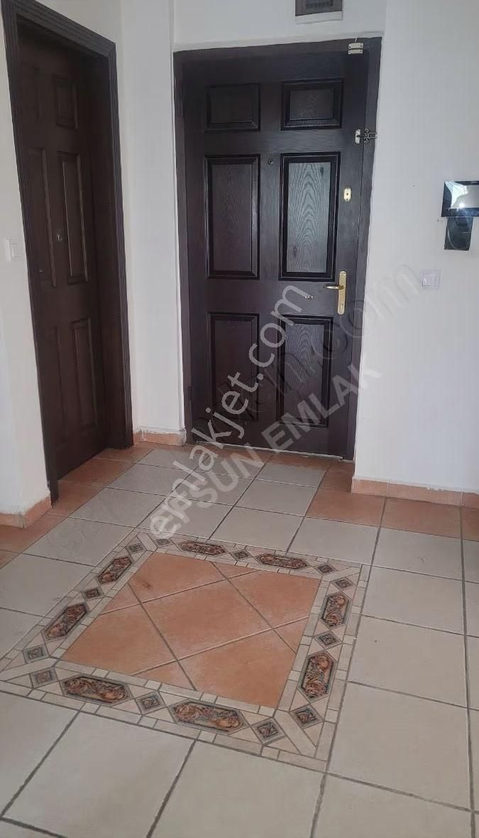 Anıtkabir Yakını Ara Katta Asansörlü Kapalı Garajlı - Görsel 11