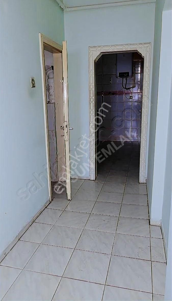 Maltepe'de Ön Cephe Giriş Daire - Görsel 19