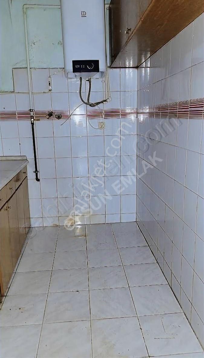 Maltepe'de Ön Cephe Giriş Daire - Görsel 11