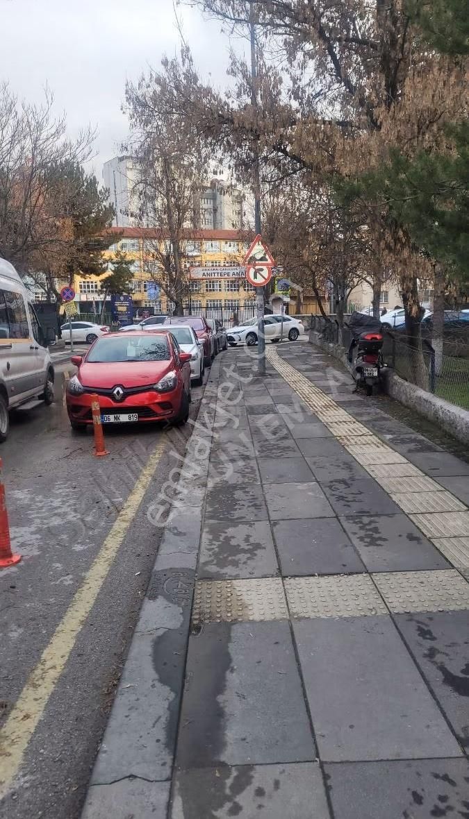 Anıtkabir Yakını Site İçerisinde Ara Katta Kombili - Görsel 13