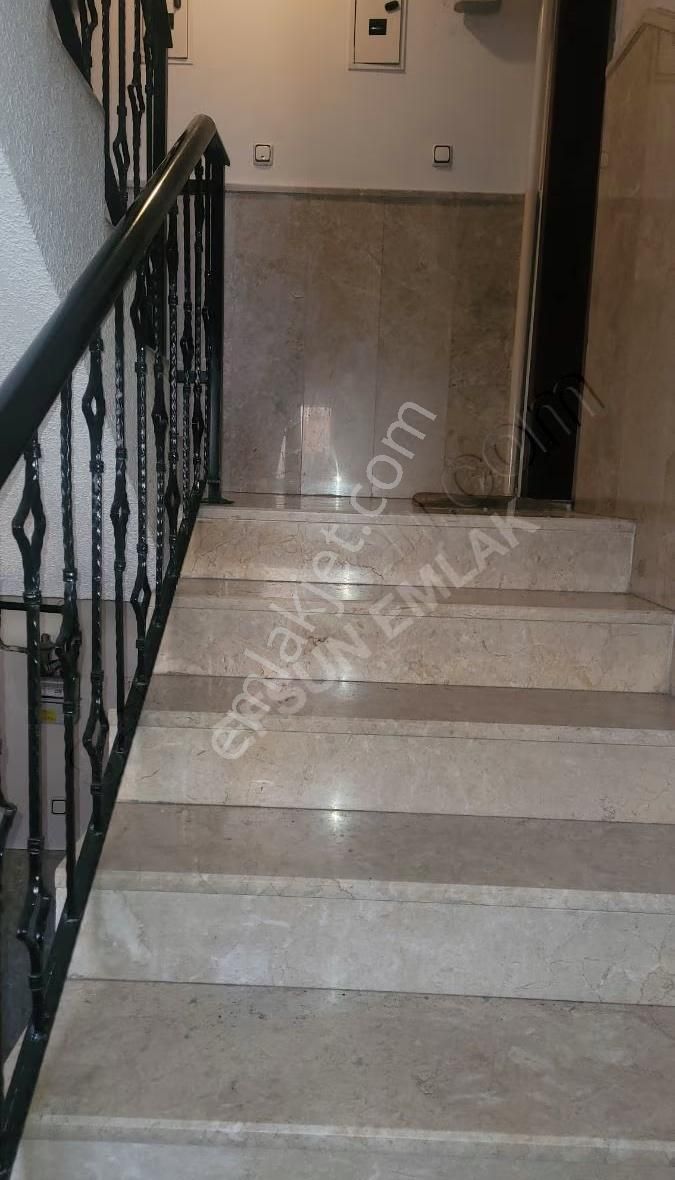 Anıtkabir Yakını Site İçerisinde Ara Katta Kombili - Görsel 16