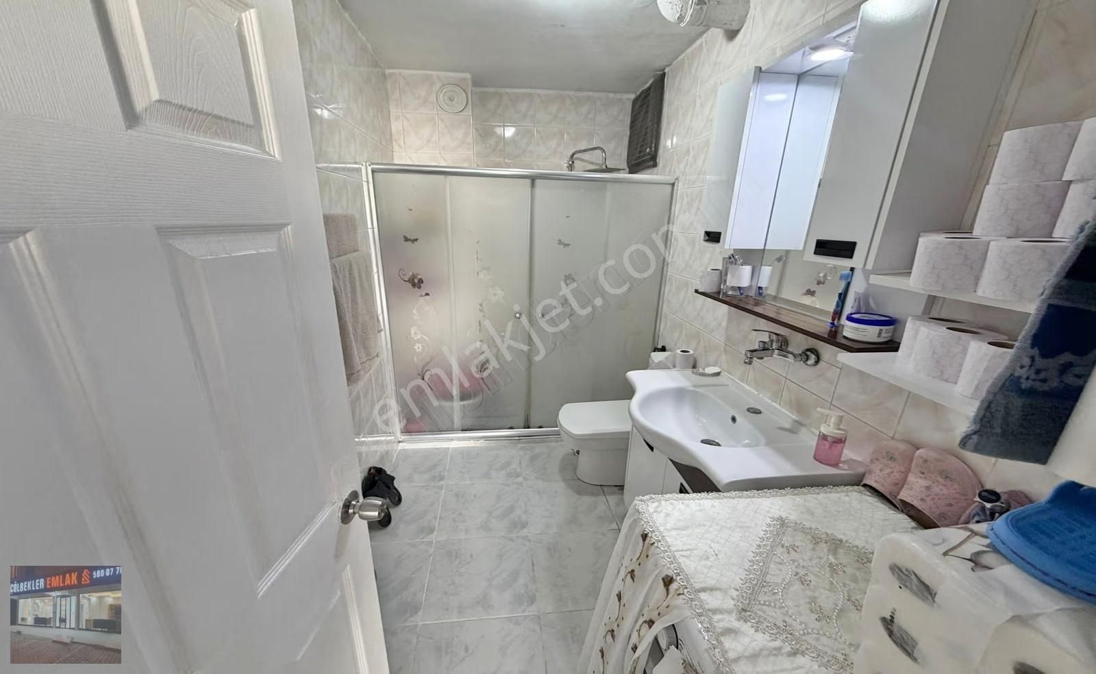 Bademlik Cadde Üzeri Ara Kat'ta Güney Cephe Geniş M2 Lux Yapı'lı - Görsel 6