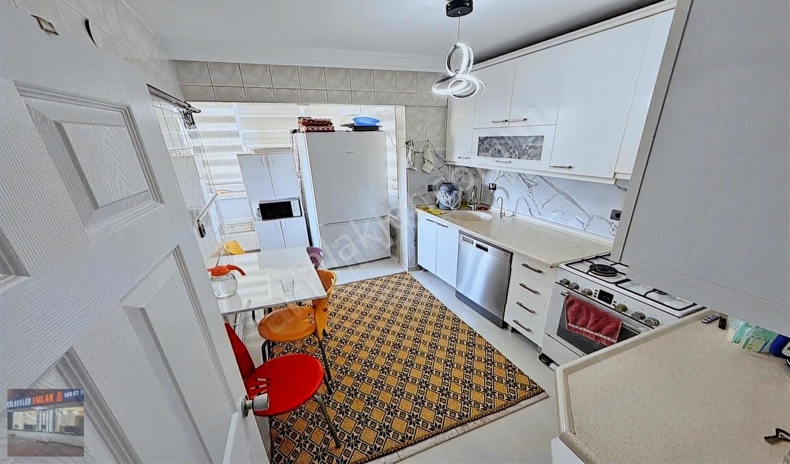 Bademlik Cadde Üzeri Ara Kat'ta Güney Cephe Geniş M2 Lux Yapı'lı - Görsel 7