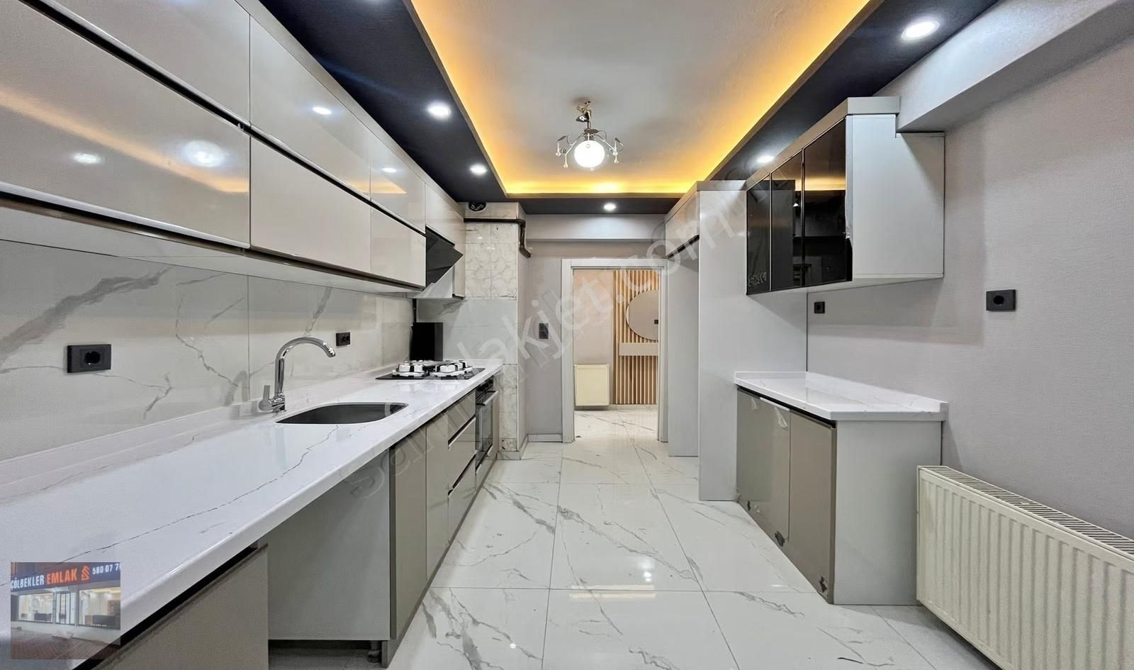 Bademlik Cadde Dibi 3+1 Ultra Lux Yapı'lı 1. Katta Ön Cephe Acil