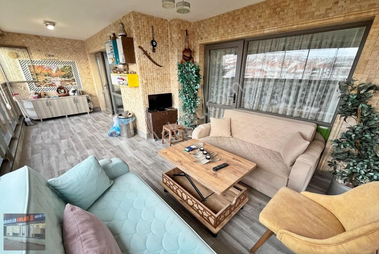 Itri Cadde Üzeri 4+1 Teras Balkon Metro'ya Yürüme Mesafesi Acil! - Görsel 19