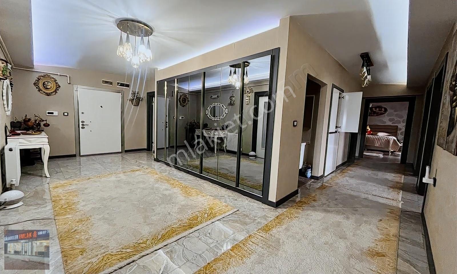 Itri Cadde Üzeri 4+1 Teras Balkon Metro'ya Yürüme Mesafesi Acil! - Görsel 30