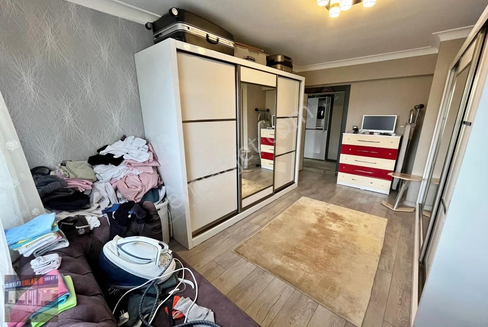 Itri Cadde Üzeri 4+1 Teras Balkon Metro'ya Yürüme Mesafesi Acil! - Görsel 14