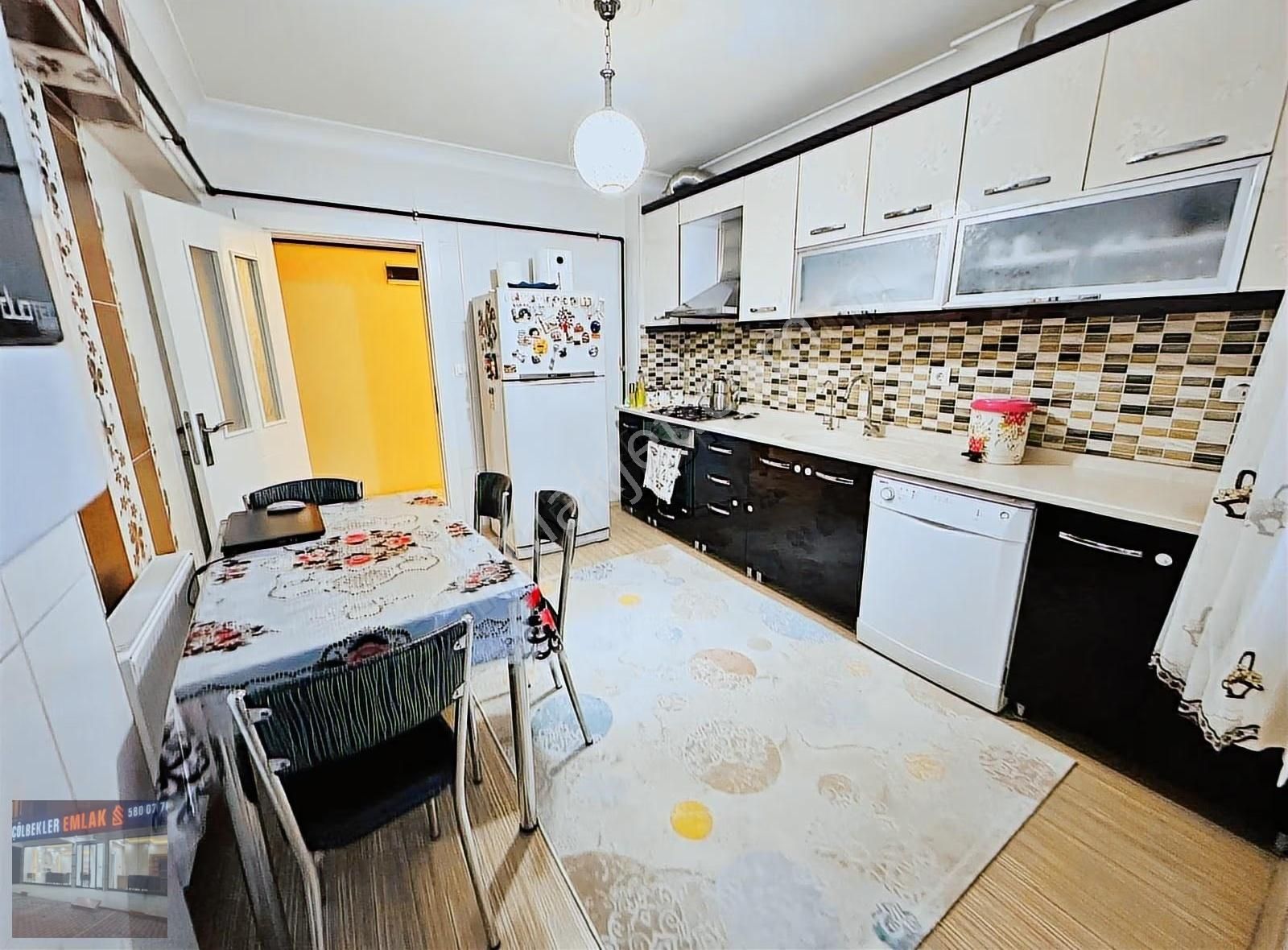 Bademlik Mah.de 3+1 Lux Yapılı Geniş M2 Ebeveyn Banyo'lu Acil!!! - Görsel 22