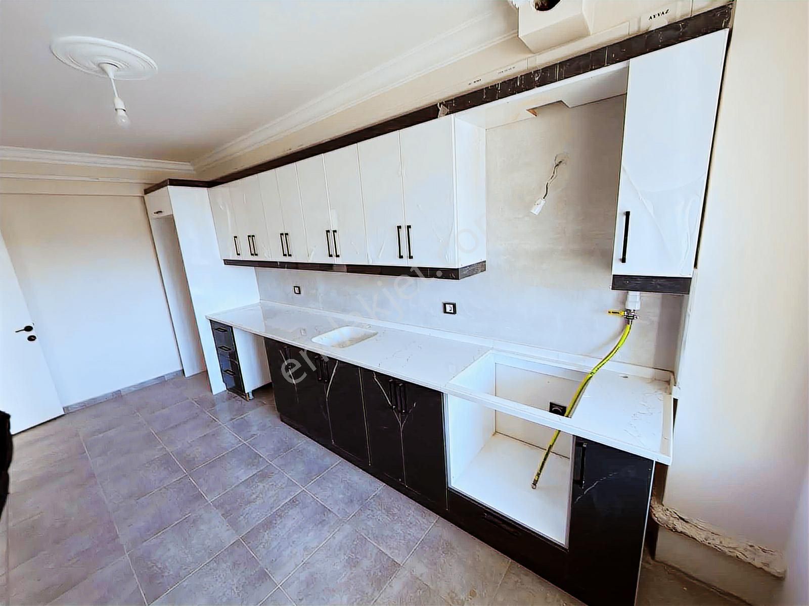 Burcu'dan 600 Evler Mh Ön Cephe Lüks 3+1 Dubleks Satılık Daire - Görsel 4