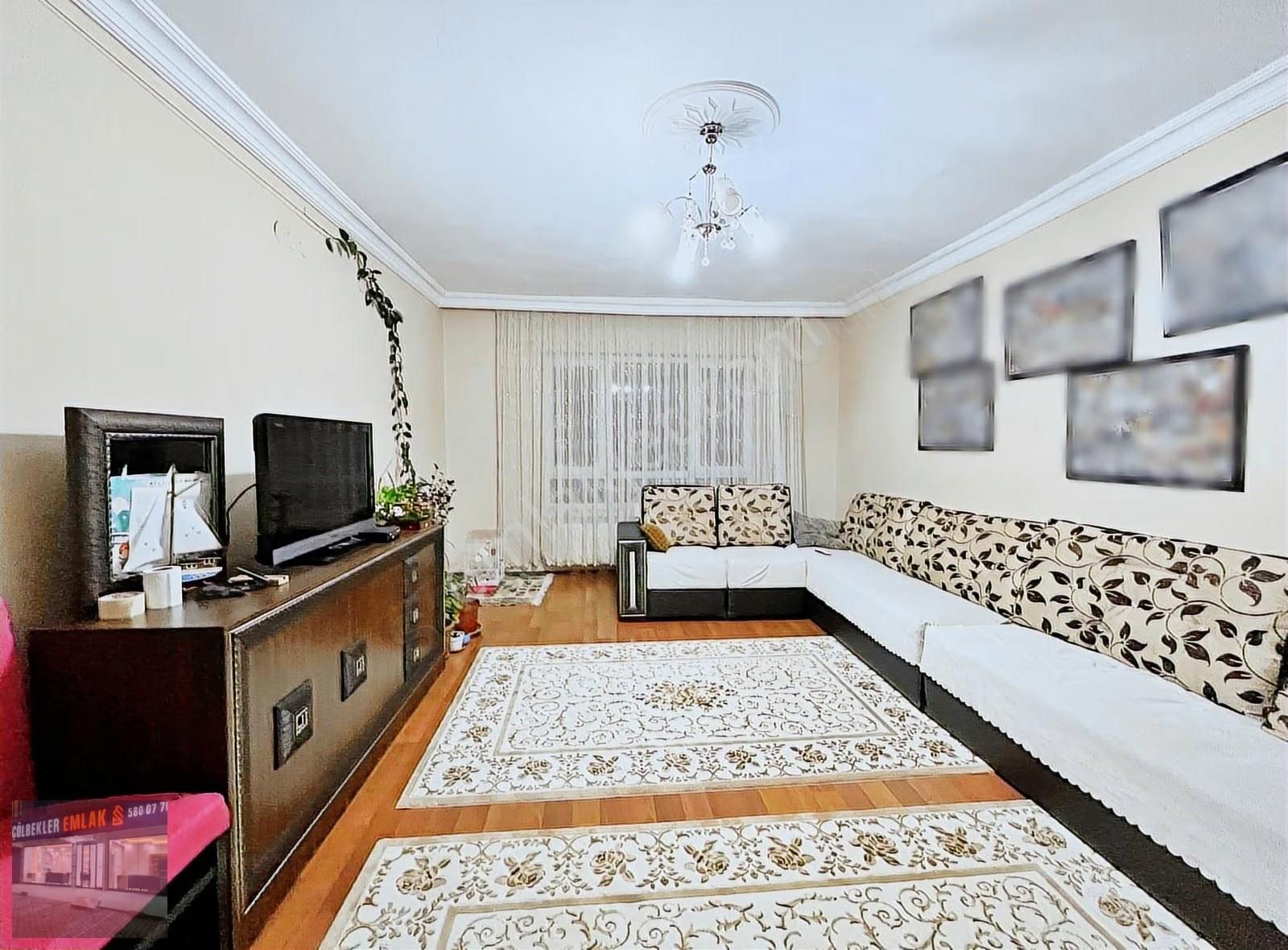 Bağlarbaşı Mah.de 3+1 Son Kat'ta Çok Geniş M2 Krediye Uygun Acil - Görsel 5