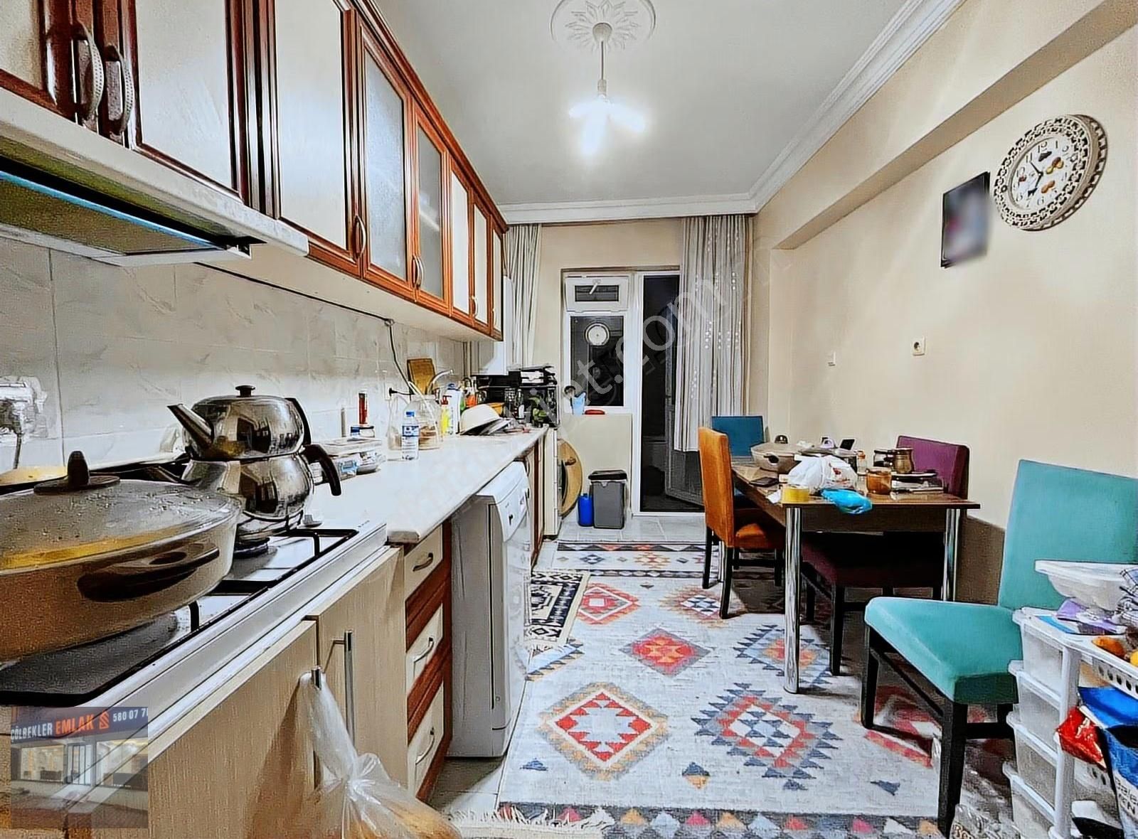 Bağlarbaşı Mah.de 3+1 Son Kat'ta Çok Geniş M2 Krediye Uygun Acil - Görsel 9