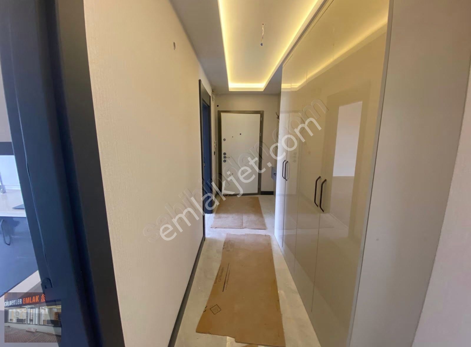 Uyanış Mah.de 3+1 Site İçerisinde Geniş M2 Sıfır Her Katta Daire - Görsel 2