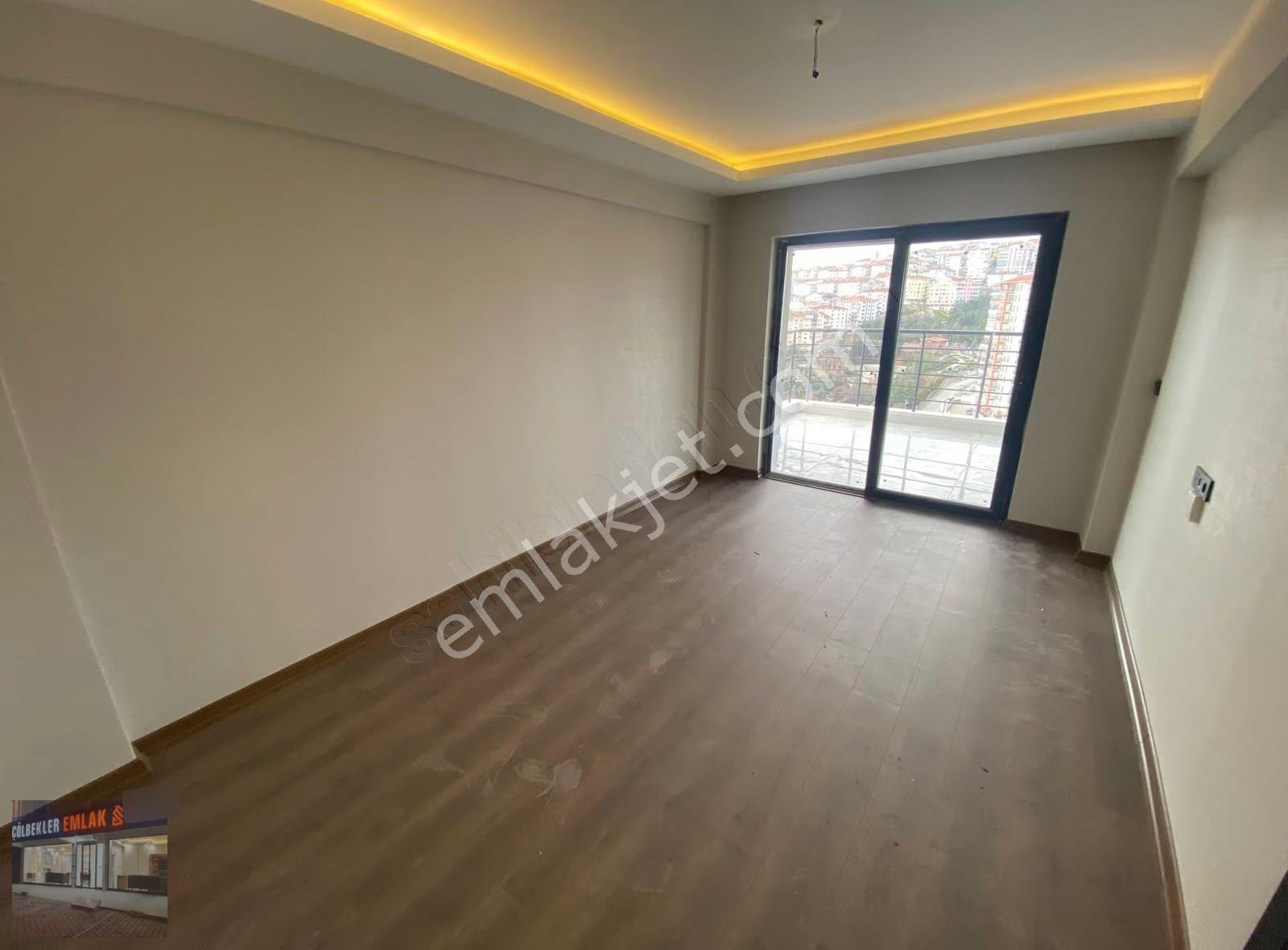 Uyanış Mah.de 3+1 Site İçerisinde Geniş M2 Sıfır Her Katta Daire - Görsel 16