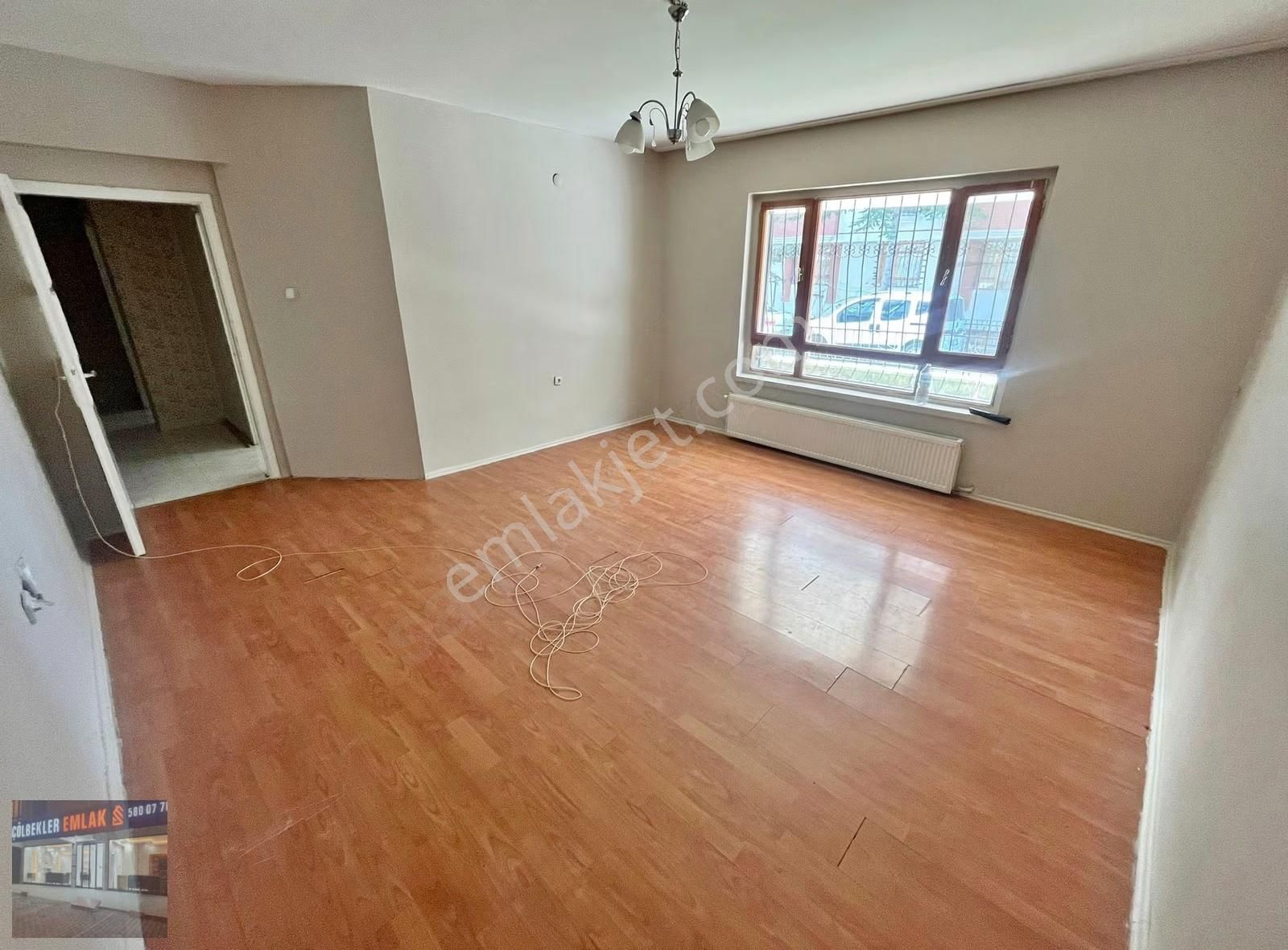 Ufuktepe Mah.de 3+1 Geniş M2 Ön Cephe Kredi'ye Uygun Masrafsız!!