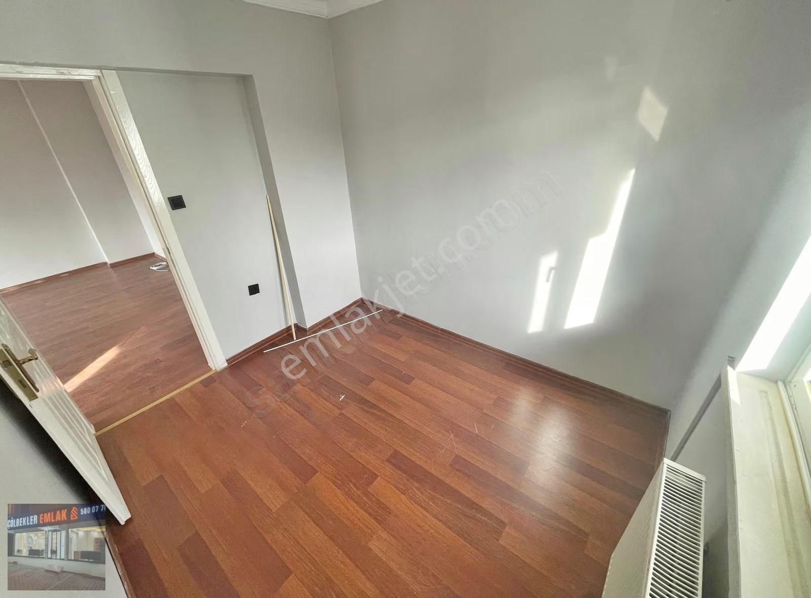 Adnan Menderes Mah.de 3+1 Ara Kat'ta Geniş M2 Acil Fırsat Daire! - Görsel 23