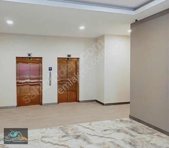 Meydan Ardıçlı'nın Eşsiz Konsepti Ve Modern Sitede Kiralık - Görsel 13