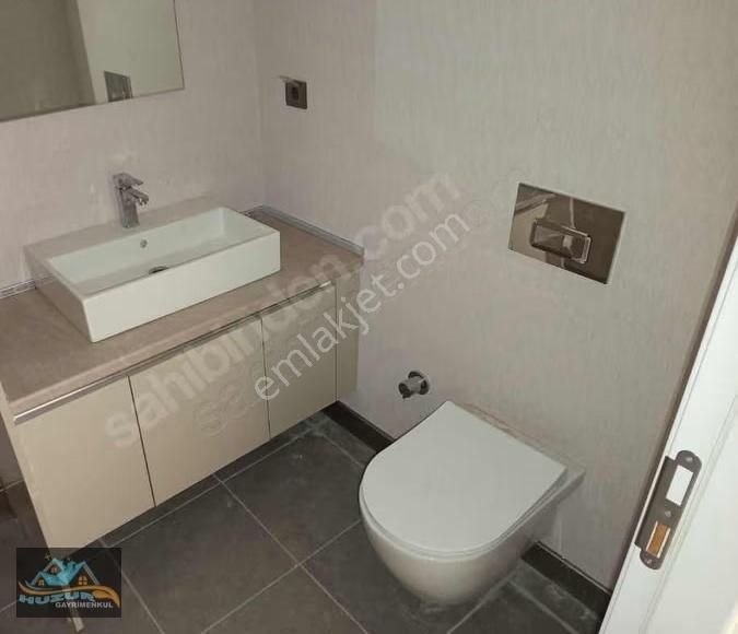 Meydan Ardıçlı'nın Eşsiz Konsepti Ve Modern Sitede Kiralık - Görsel 10