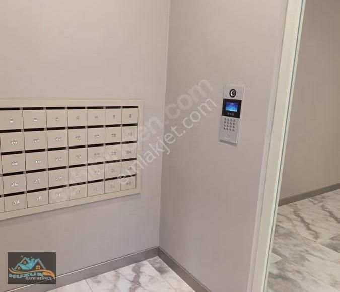 Meydan Ardıçlı'nın Eşsiz Konsepti Ve Modern Sitede Kiralık - Görsel 9