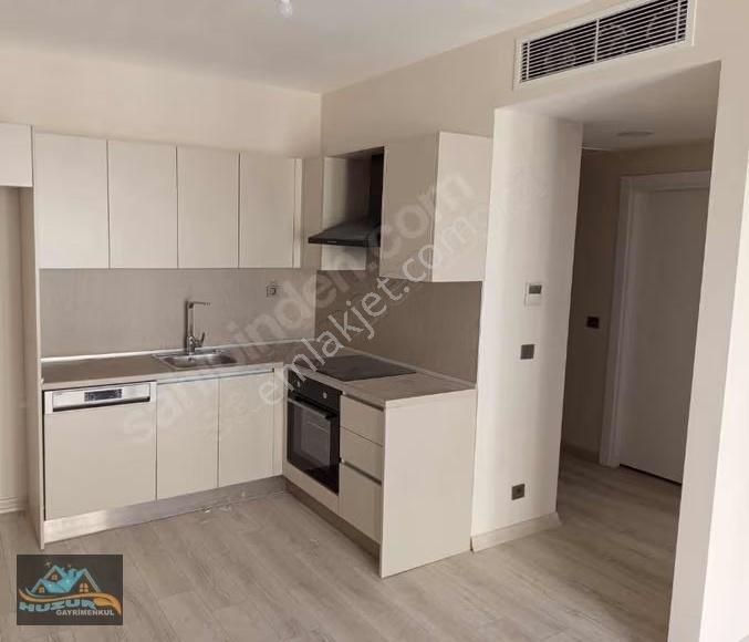 Meydan Ardıçlı'nın Eşsiz Konsepti Ve Modern Sitede Kiralık - Görsel 17