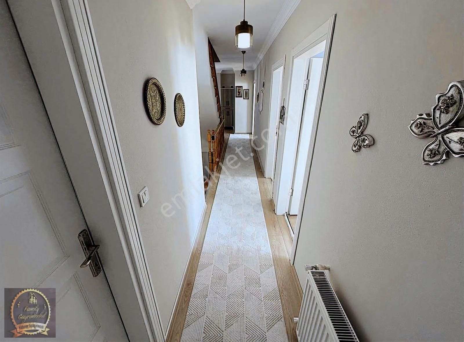 Silivri'de 8+2 Lüks Full Deniz Manzaralı Prestijli Villa - Görsel 35