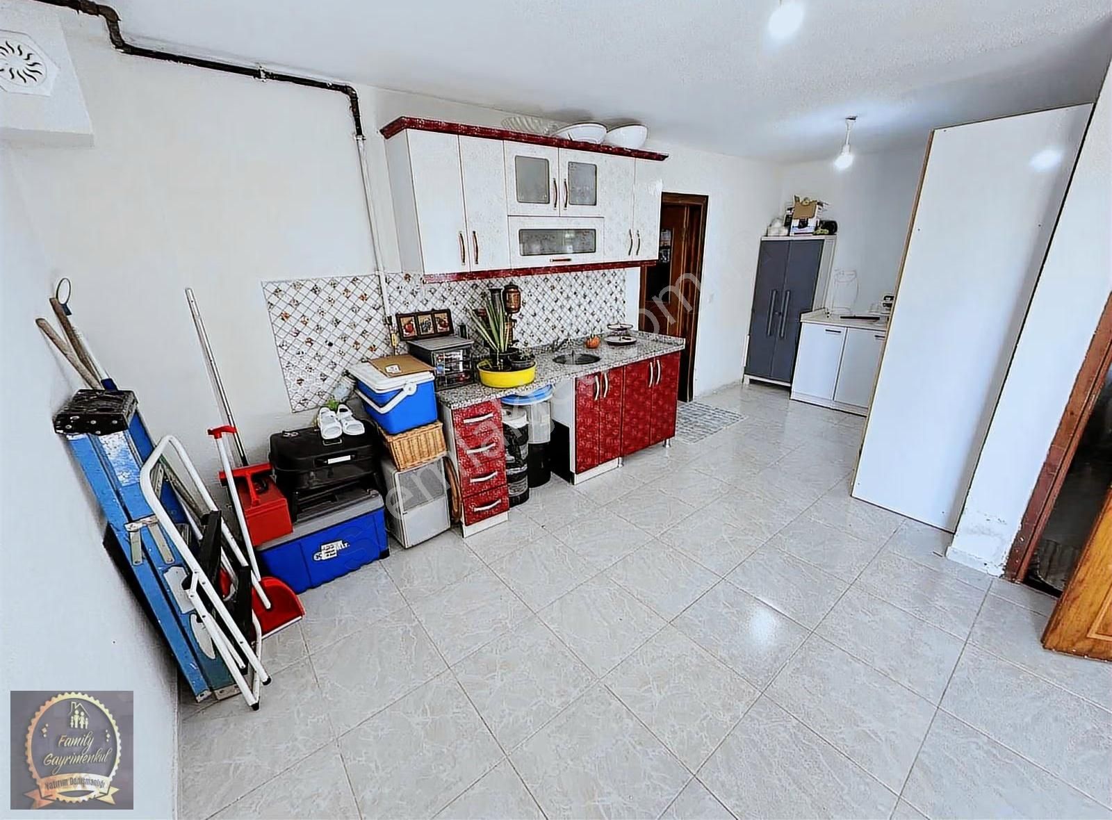 Silivri'de 8+2 Lüks Full Deniz Manzaralı Prestijli Villa - Görsel 3