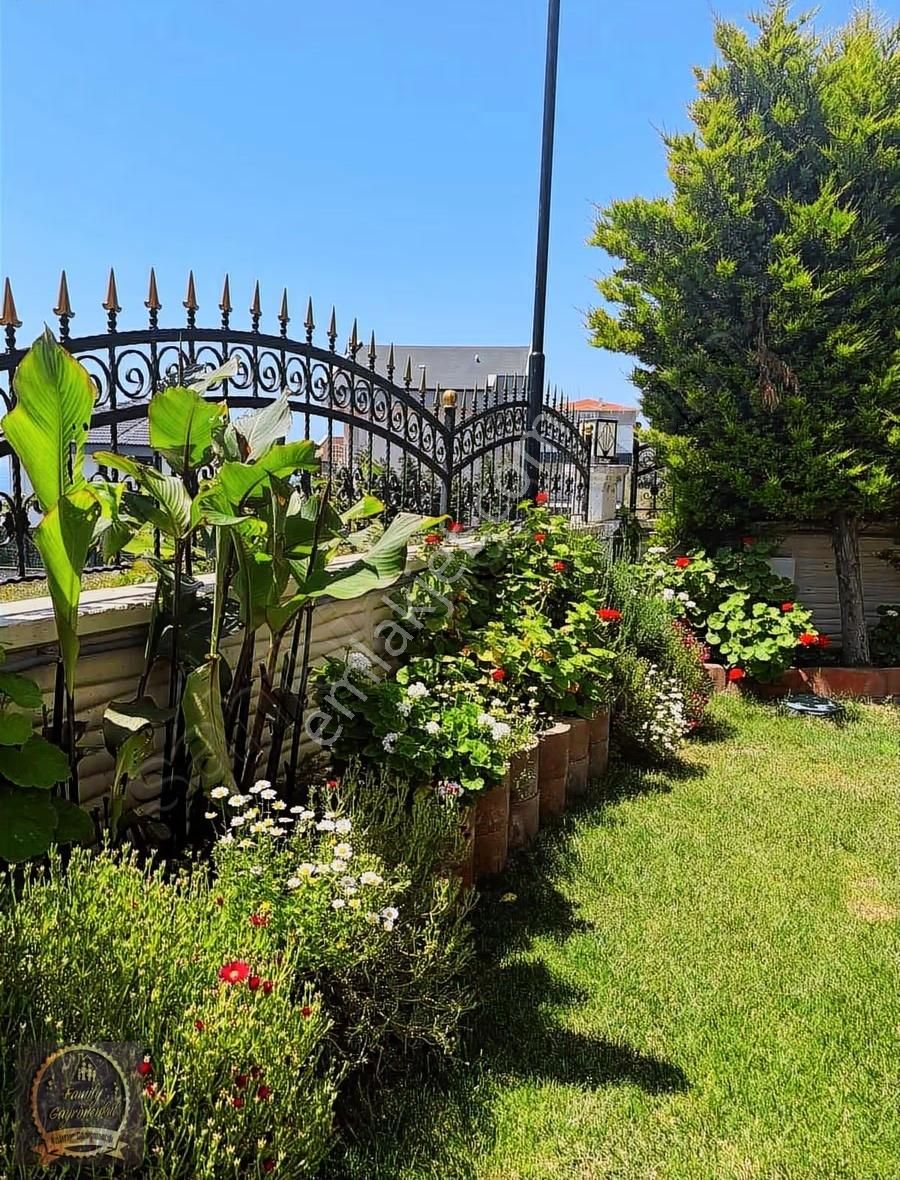 Silivri'de 8+2 Lüks Full Deniz Manzaralı Prestijli Villa - Görsel 23