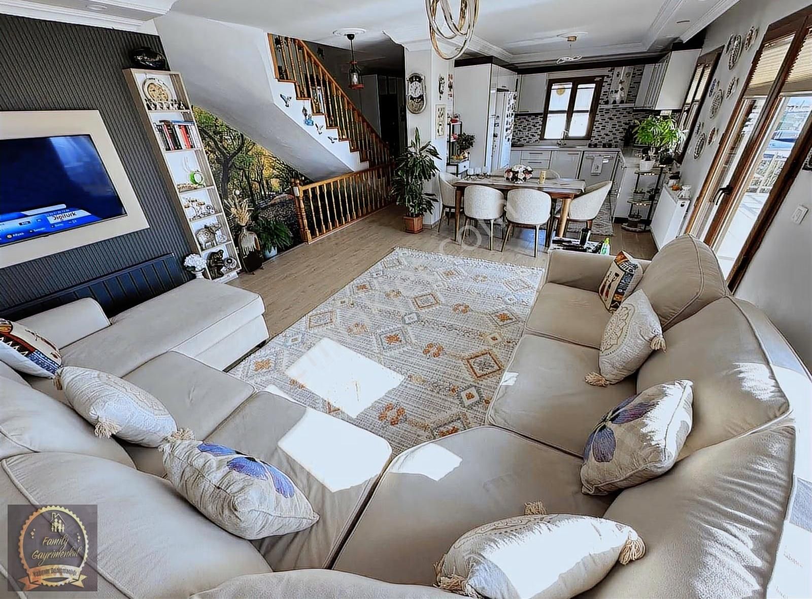 Silivri'de 8+2 Lüks Full Deniz Manzaralı Prestijli Villa - Görsel 29