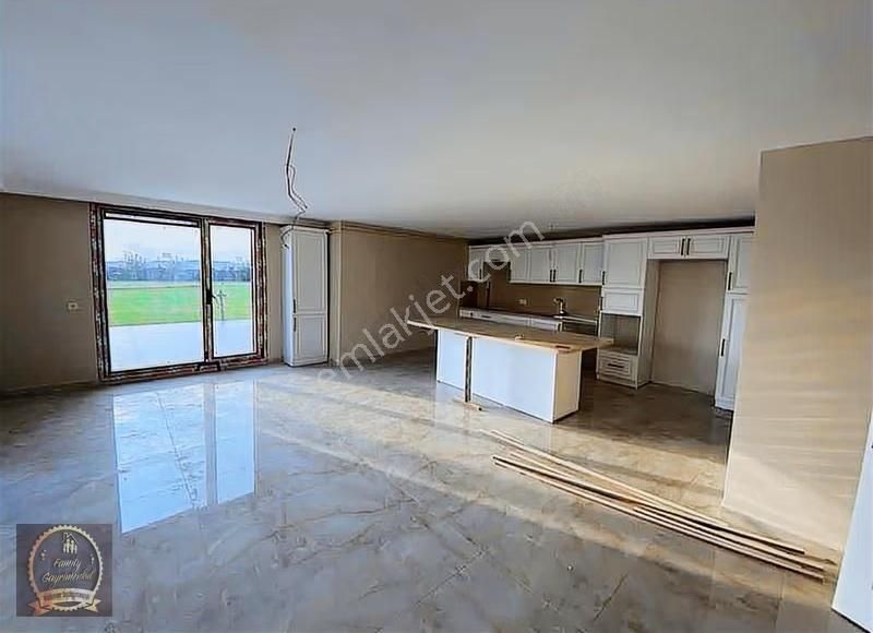 Silivri'de Emsalsiz Ultra Lüks Çiftlik Evi-villa - Görsel 2