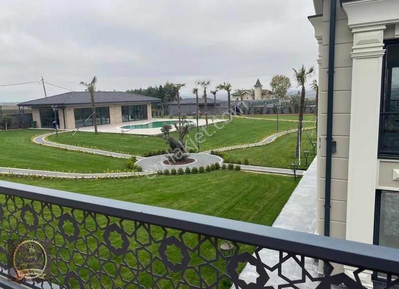 Silivri'de Emsalsiz Ultra Lüks Çiftlik Evi-villa - Görsel 8