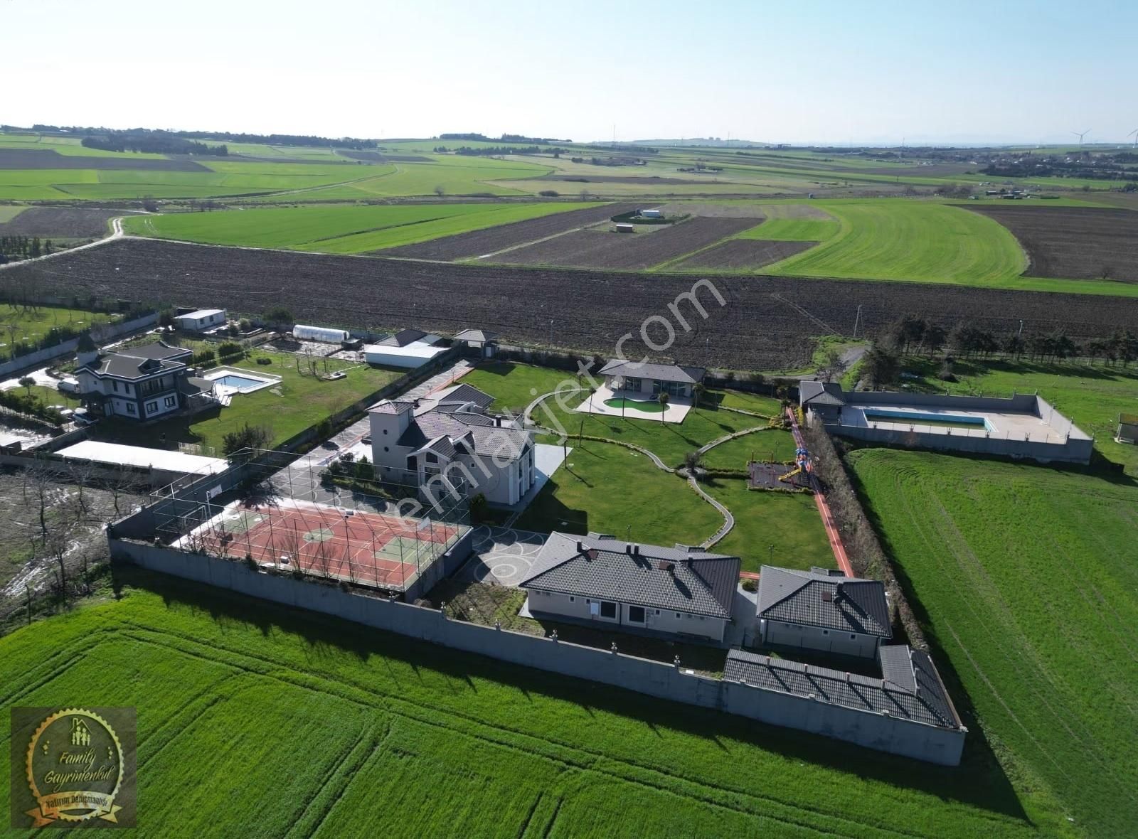 Silivri'de Emsalsiz Ultra Lüks Çiftlik Evi-villa - Görsel 34