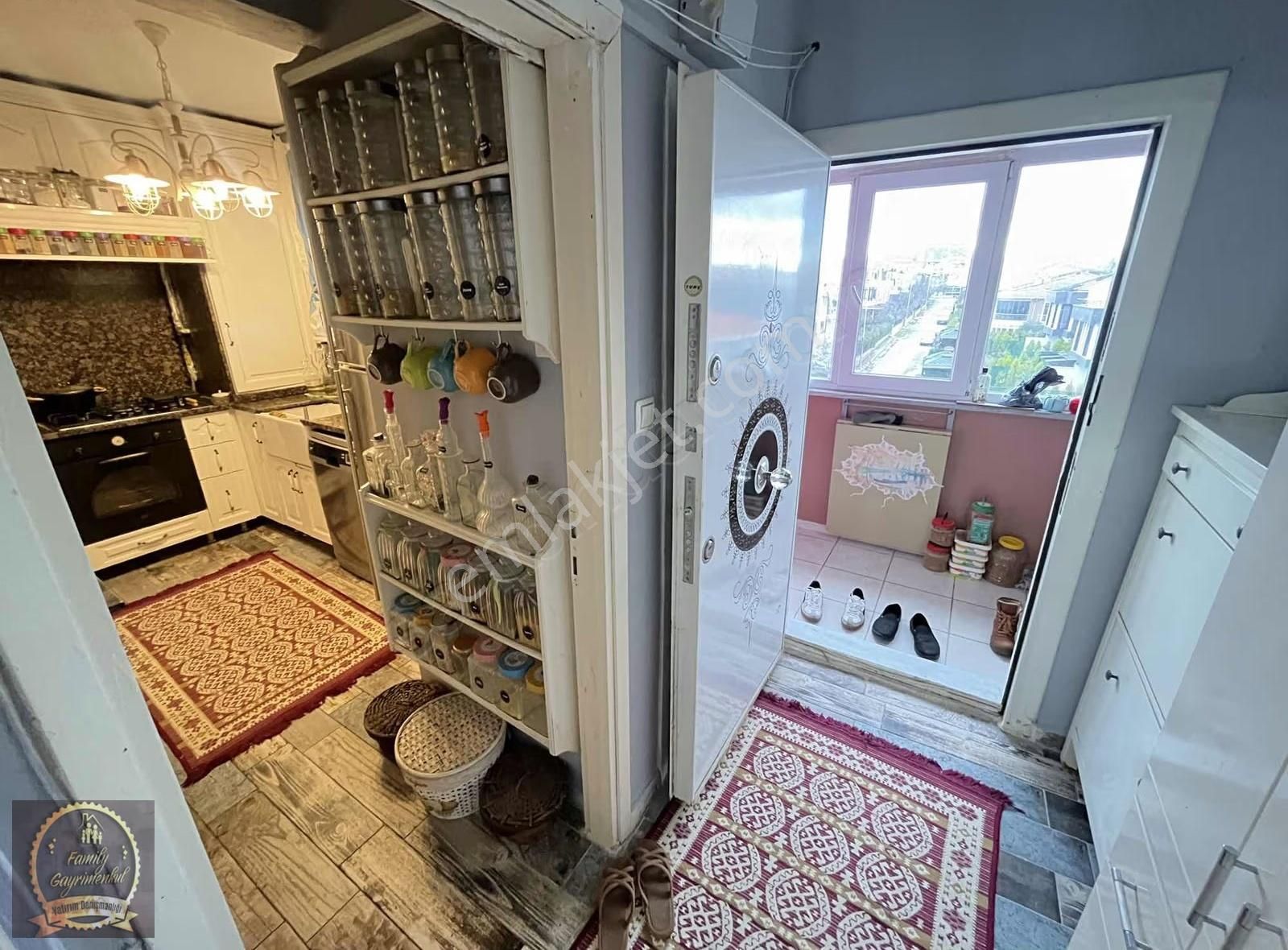 Site İçi Deniz Manzaralı Eşyalı Kiralık Ters Dubleks - Görsel 23