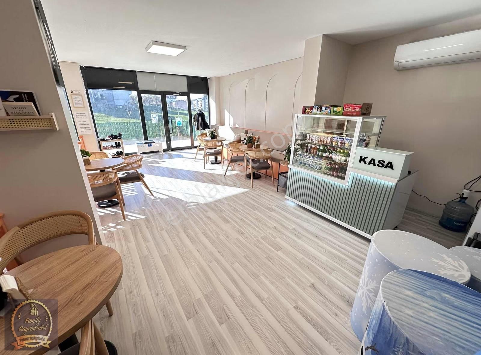 **silivri Yeni Mahallede İşlek Konumda Geniş Dükkan**takasa Açık - Görsel 7