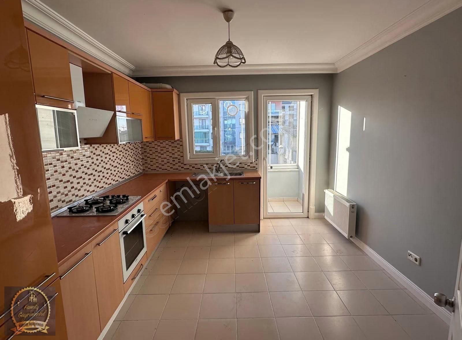 Yenimahallede Boyası Yapılmış Temiz Kiralık Daire Kaçırmayın - Görsel 25