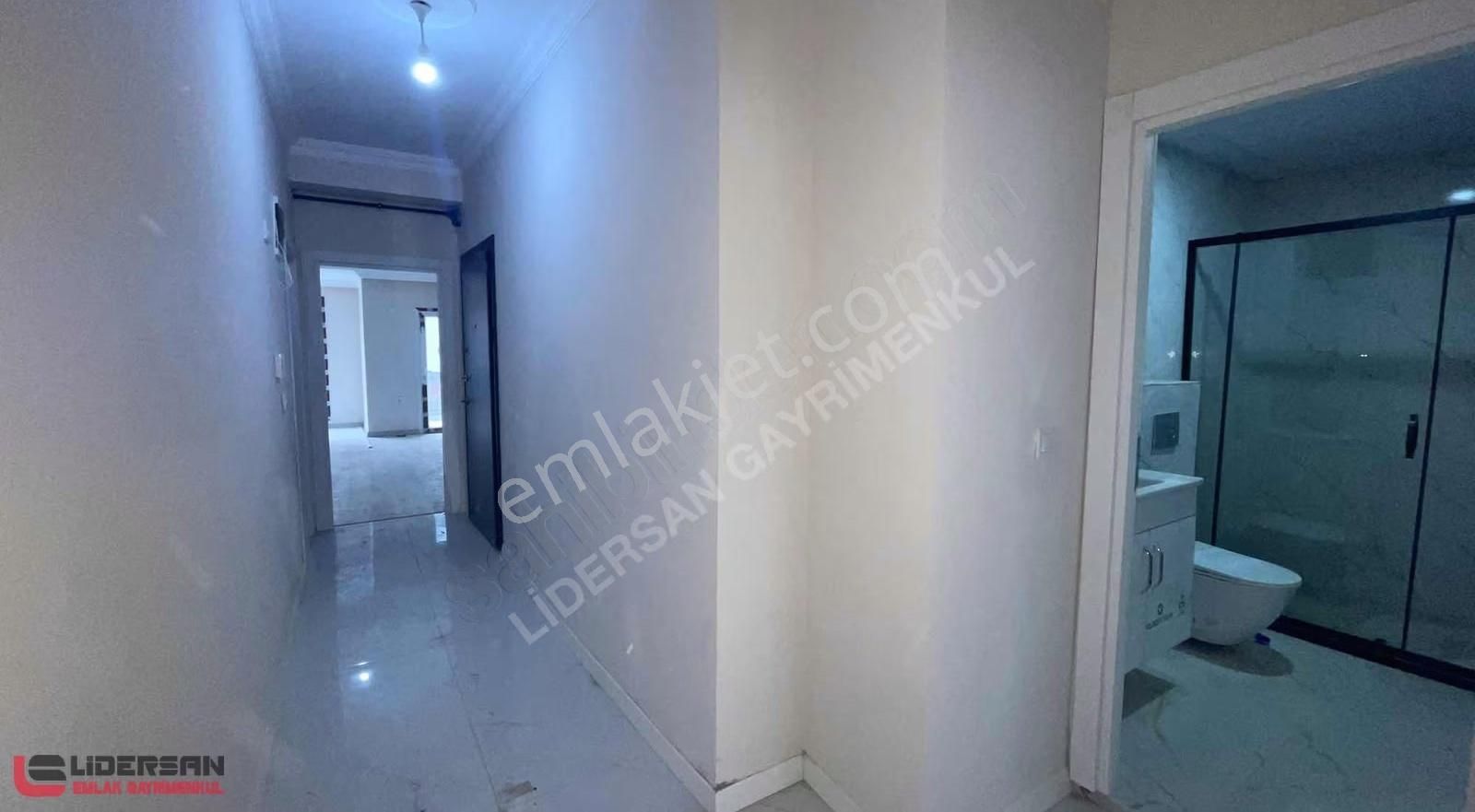 Satılık Merkez'de 2+1 Kullanışlı Daire - Görsel 9