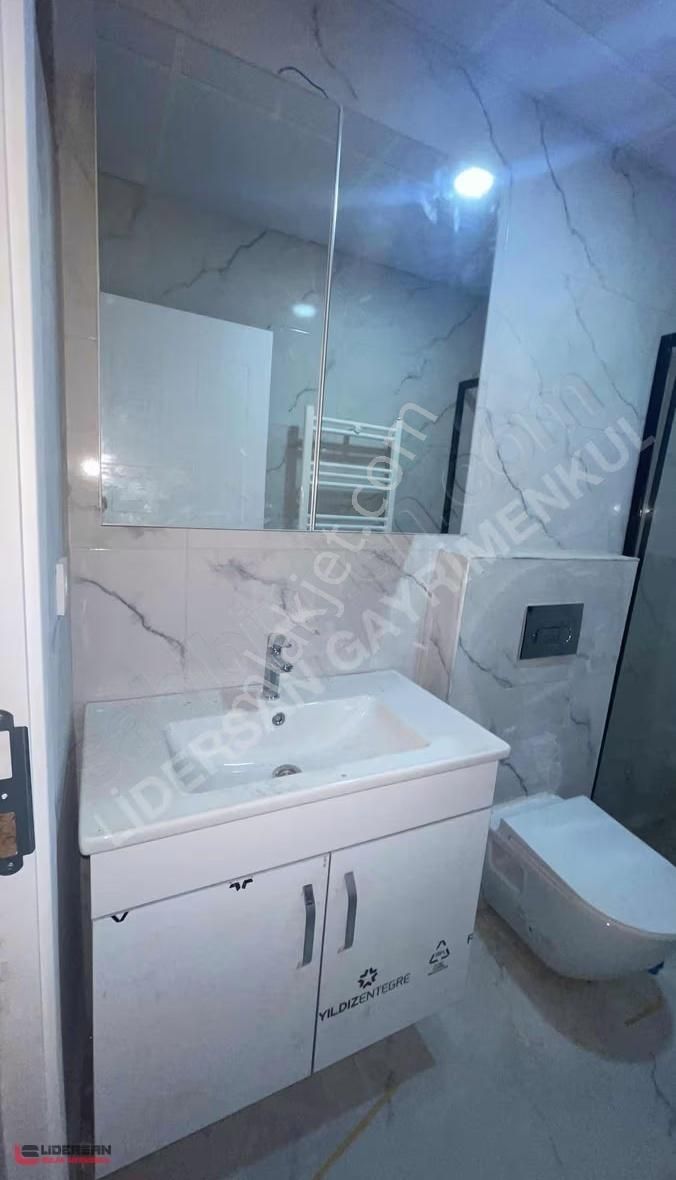 Satılık Merkez'de 2+1 Kullanışlı Daire - Görsel 14