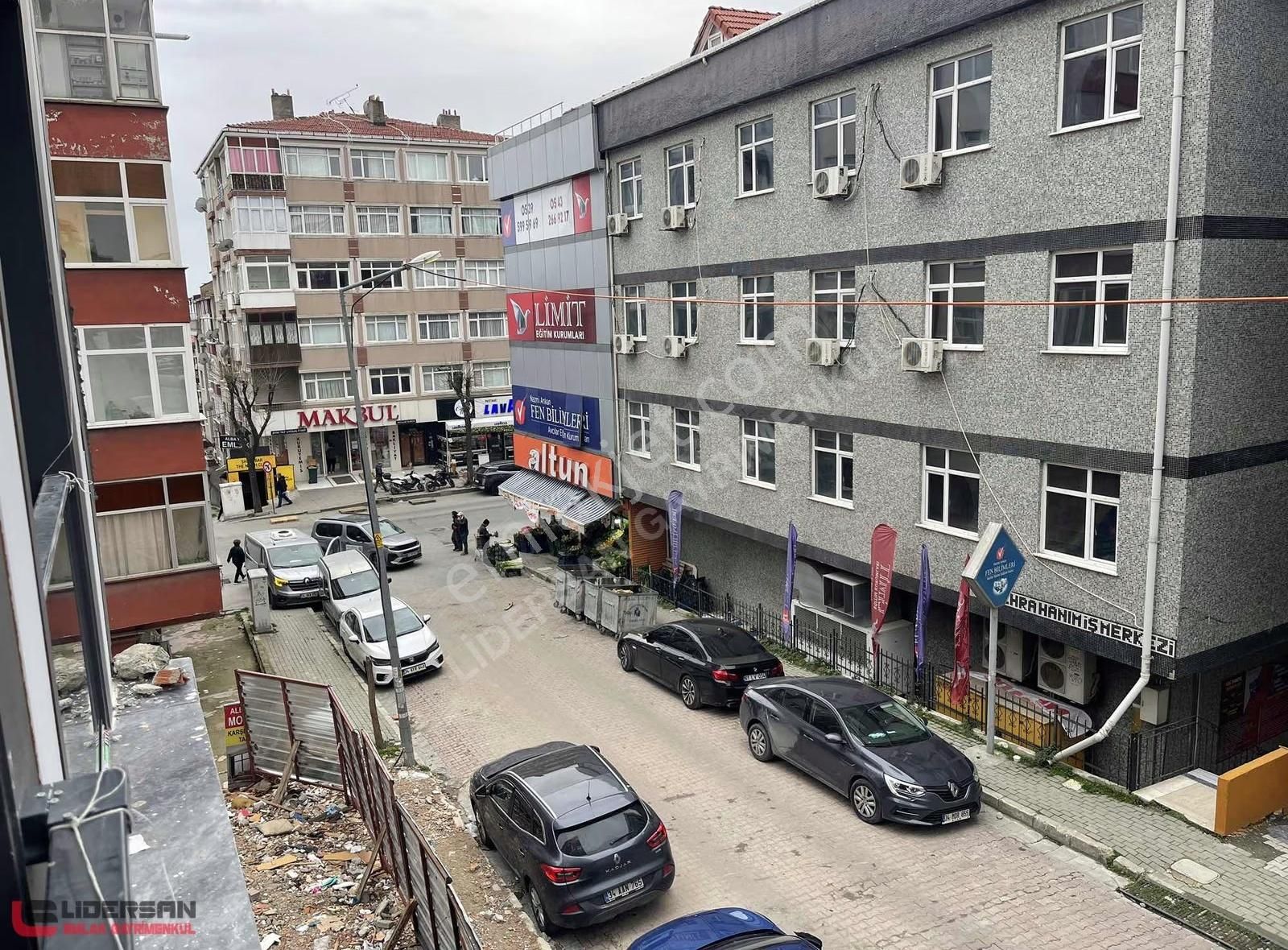 Satılık Merkez'de 2+1 Kullanışlı Daire - Görsel 17