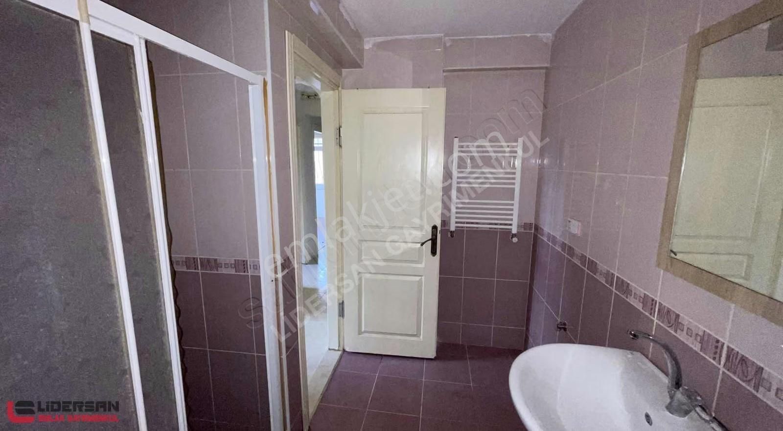 Avcılar Cihangir'de Bahçe Kullanımlı Satılık 1+1 Daire - Görsel 31